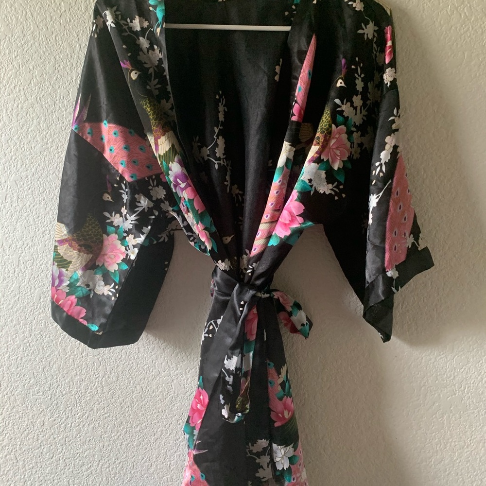 Silk Kimono Robe - Picture 5 of 5